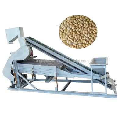 Cina food & Beverage plant processing machine / nut pinion shell removing machine / pinion biscuit sheller cracking machine in vendita