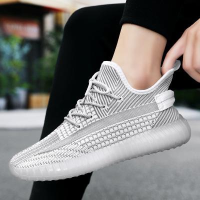 China 2022 Fashion Trend New Casual Shoes Flat Shoe Safety Sports Shoes for sale