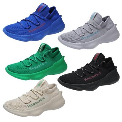 China Durable Mens Walking Shoes New 2025 Sports Running Shoes Mens Sneakers for sale