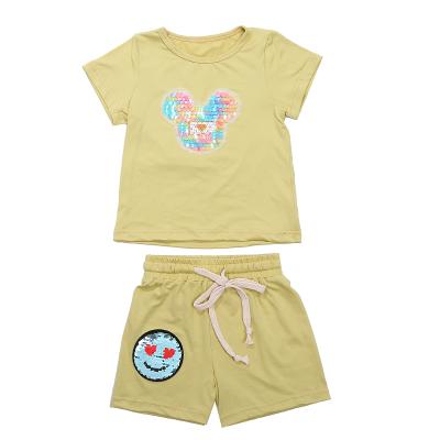 China Fashion Wearing Newborn Cloth Set Little Baby Girls Girls Clothing Sets With Reasonable Price for sale