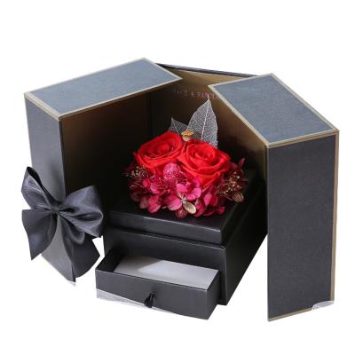 China 2022 Luxury Wholesale Eternal Rose Necklace Jewelry Gift Box Manufacturers Eternal Flower Gift Box for sale