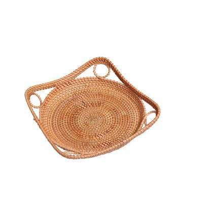 China Retro Kitchen Fancy Handwoven Basket Sustainable Natural Rattan Dried Fruit Vegetable Tray for Kitchen for sale