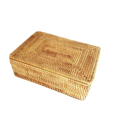 China Multifunctional Basket Viable Kitchen sepatu Food Storage With Lid Woven Fruit Basket Rattn Weaving Basket for sale