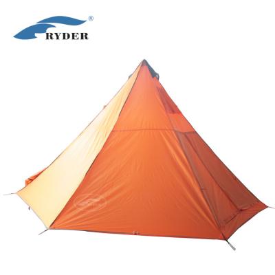 China Custom Camouflage / Field Game Waterproof Large Family Tent Ultralight Camping Equipment for sale