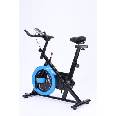 China Home Use 2021 New Design Home Use Spinning Bike Gym Equipment Racing Bike With Digital Monitor for sale