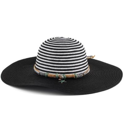 China Hot Selling Summer Women Parasol Straw Hat Outdoor Travel Big Brim Fashionable Striped Hat Straw Panel Straw Bowler Hat for sale