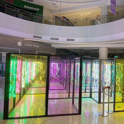 China Interactive Playground Art Lighting Interactive Installation Acrylic Mirror Maze Supplier for sale