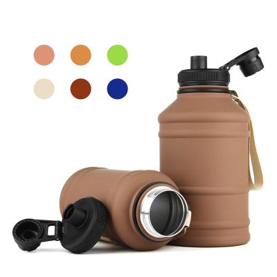 China Sustainable Sports Water Bottle Stainless Steel 2.2L Water Bottle Portable Sports Water Bottle With Rope for sale