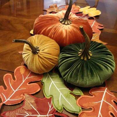 China Modern Simplicity Christmas Home Accessories Decoration Pumpkin Garland Wedding Halloween Pumpkin Decorations for sale