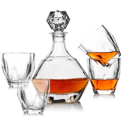 China Crystal Whiskey Decanter And Glass certificado LFGB fijó con el vidrio 4pcs en venta