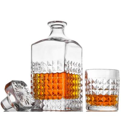 Chine Verrerie Crystal Whiskey Decanter Set de Chambre de décanteur de TANGSON 850ml à vendre