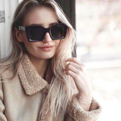 China High quality hot selling street shooting INS style square sunglasses color fashion quality sunglasses for sale