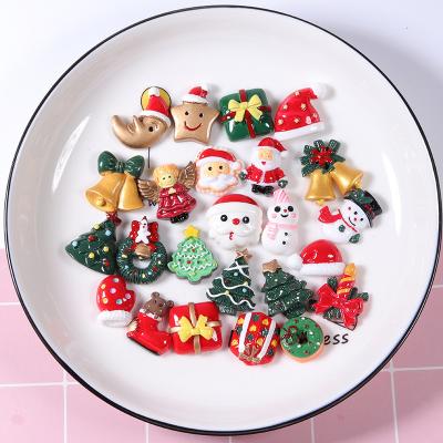 China Wholesale Resin Cute Kawaii Shoe Cabochons Flatback Christmas Mud Dangle Charms From Europe for sale