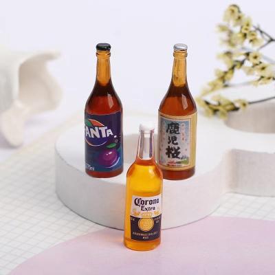 China Cartoon Toy 100pcs Resin Simulation Three-Size Mixed Bottle Accessories Food Simulation Wine Bottle DIY Beverage Bottle for sale