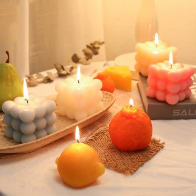 China Eco-Friendly Hanging Bubble Candle Aromatherapy Wax Shelves Soy Candle Wax Shaped Christmas Candle Cute Orange Valentine Gift for sale