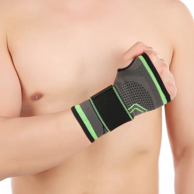 China Durable Wrist Support Sleeves Joint Pain Tendonitis Sprains Breathable Wrist Brace For Men And Women for sale