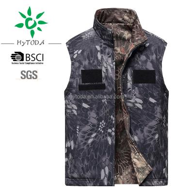 China Anti-pilling waterproof handmade knitted fishing vest and tactical hunting vest for sale for sale