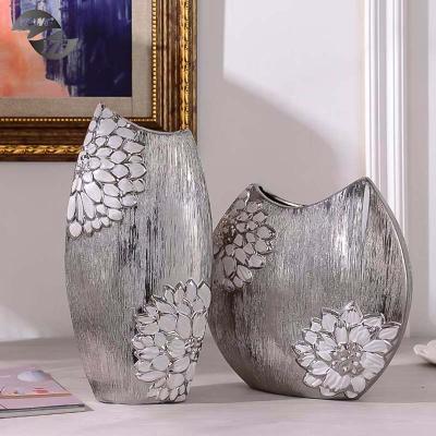 China Tabletop Vase Electroplating Flower Patterns Open Decoration Tabletop Modern Flat Shape Ceramic Vase for sale