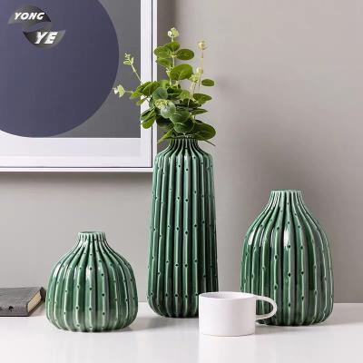 China Modern Vietnam Style Hot Selling Ceramic Flower Pot Green Porcelain Home Decoration Ceramic Vase for sale