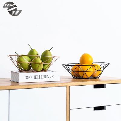 China Sustainable Hot Selling Tabletop Metal Fruit Storage Kitchen Wrought Iron Wire Mesh Basket for sale