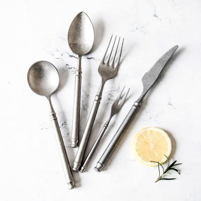 China Matte Knife Fork Spoon Luxury Disposable Metal Flatware Reusable Stainless Steel Cutlery Set Dinnerware Set For Hotel for sale