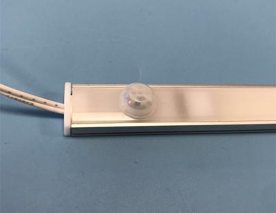 China Luz del armario del sensor de la puerta de la decoración LED de la Navidad con perfil del aluminio 6063 con la cubierta de la PC en venta