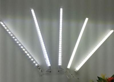 China Het hoge Behoud van de de verlichtingsenergie van de Lumen Commerciële Koeling met het Strenge Lichte Verdelen Te koop