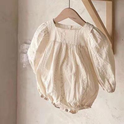 China Korean Baby Rompers Love Baby Jumpsuit Breath Sleeve Embroidery Korean Infant Baby Rompers for sale