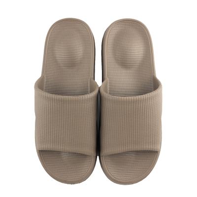 China Greatshoe Flat Anti-slippery PVC Bathroom Breathable Slipper, Brown House Slipper, Men Slippers Sandals for sale