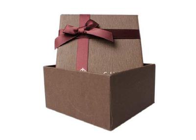 China Rectangular Largest Custom Gift Boxes With Lids / Luxury Packaging Boxes for sale