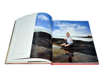 China Colorful Glossy Paper Baby Photo Album Book Printing Catalogue Printing Services A4 B5 for sale