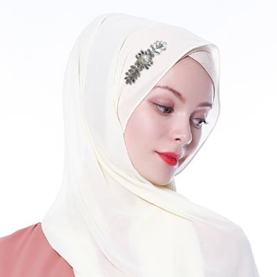 China MXCHAN SJH2141 Hot Selling Chiffon Fashionable 100% Rhinestone Long Scarf For Dubai Women Muslim Chiffon With Beads Hijab for sale