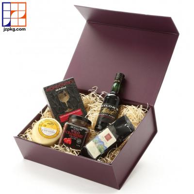 China Recyclable Subscription Boxes Cosmetics Shipping Mailing Gift Boxes With Lafite Paper for sale