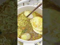 Chinese Instant Noodles