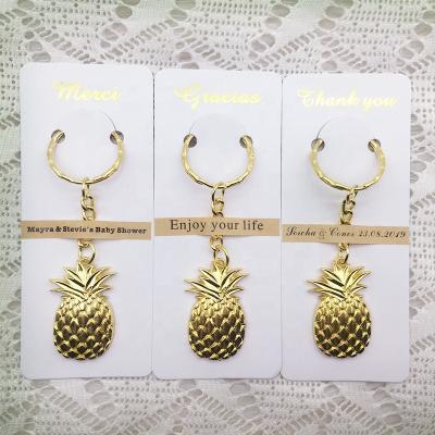 China Keepsake Gift Fashion Gold Color Pineapple Key Chain Birthday Party Favors Personalized Wedding Gifts Party Return Gifts for sale