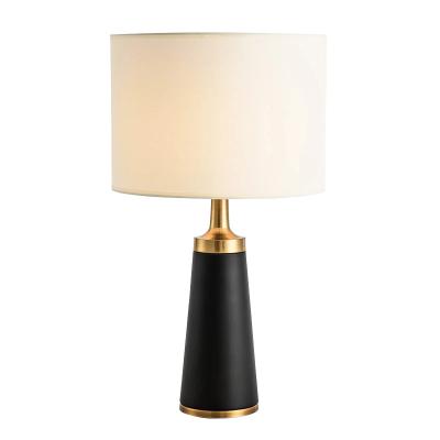 China E27 Style Metal Modern Luxury Hotel Decorative Black European Fabric Antique Home Table Lights Reading Bedside Lamps for sale