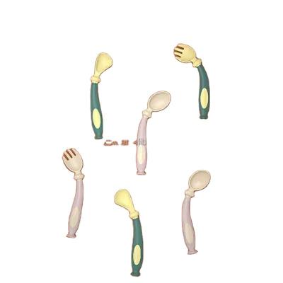 China OEM BPA Free Silicone Reusable Flexibility Free Baby Spoon and Fork Training Feeding Set for sale