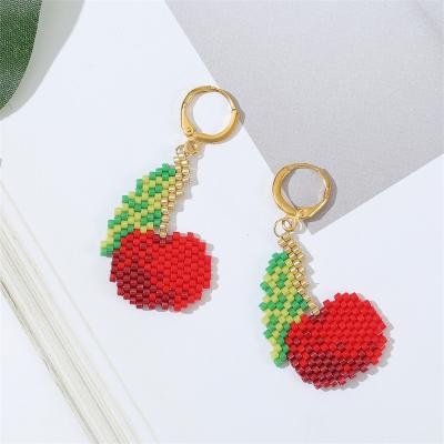 China FASHIONABLE Huggie Earrings Cute Fruit Fashion Apple Exquisite Handmade Beaded Beaded Earrings for sale