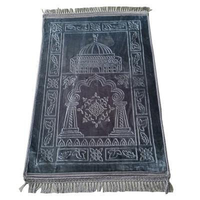 China Comfortable Washable Polyester Prayer Blanket Muslim Islamic Sejadah Prayer Mat Rug for sale