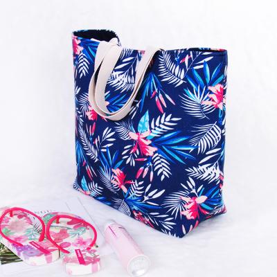 China Manufacturer NATIONAL Popular Lady Hand Women Bag Polyester Beach Bags Tote Bag Summer Beach Shopping Use for sale