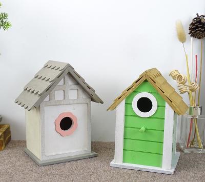 China Wholesale Outdoor Wooden Stocked Bird Life Houses Hanging Aviary Breeding Cage for sale