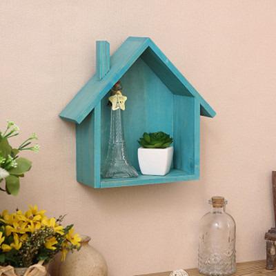 China Retro Minimalist Green Wall Storage Decorative Solid Wood Wall Shelf for sale