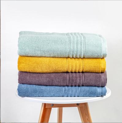 China Sustainable Luxury Bath Towel Sets Super Large Size100% Soft Water Absorption 600g 32's Cotton Yarn Bath Towel Sets for sale