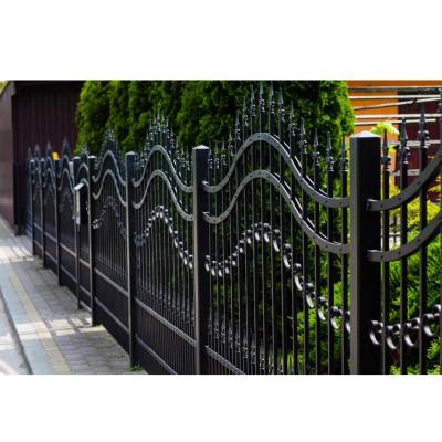 China Easily Assembled Metal Fence Design Popular Decorative Wrought Iron Fence Steel Fence for sale