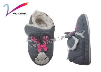 China Kleine Kaninchen-nette Baumwollnette Haus-Pantoffel-Kinderwinter-Pantoffel zu verkaufen