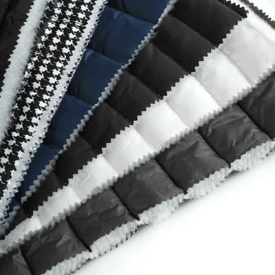 China Waterproof factory wholesale and retail sell 100% cotton quilt fabric polyester quilted fabric for clothes for sale