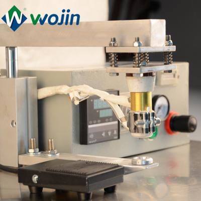 China Food Customized Coffee Valve Machine VM01 Semi Automatic Degassing Valve Applicator for sale