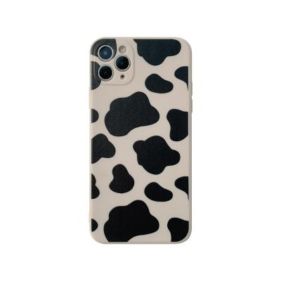 China Custom Black and White Shockproof Cow Pattern Soft Phone Cases For iphone7 8plus X XR XSMAX 11 PROMAX 12mini TPU Cover for sale