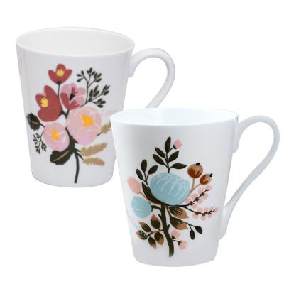 China New Design Bone China Coffee Cup Viable Hot Selling Beautiful Porcelain Image With Lid for sale