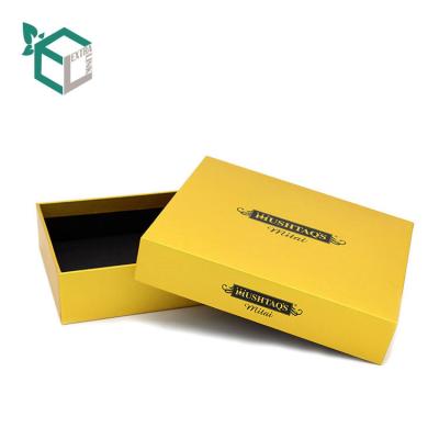 China Handmade Custom High Quality T-Shirt Packaging Box From Whit Lid Storage for sale